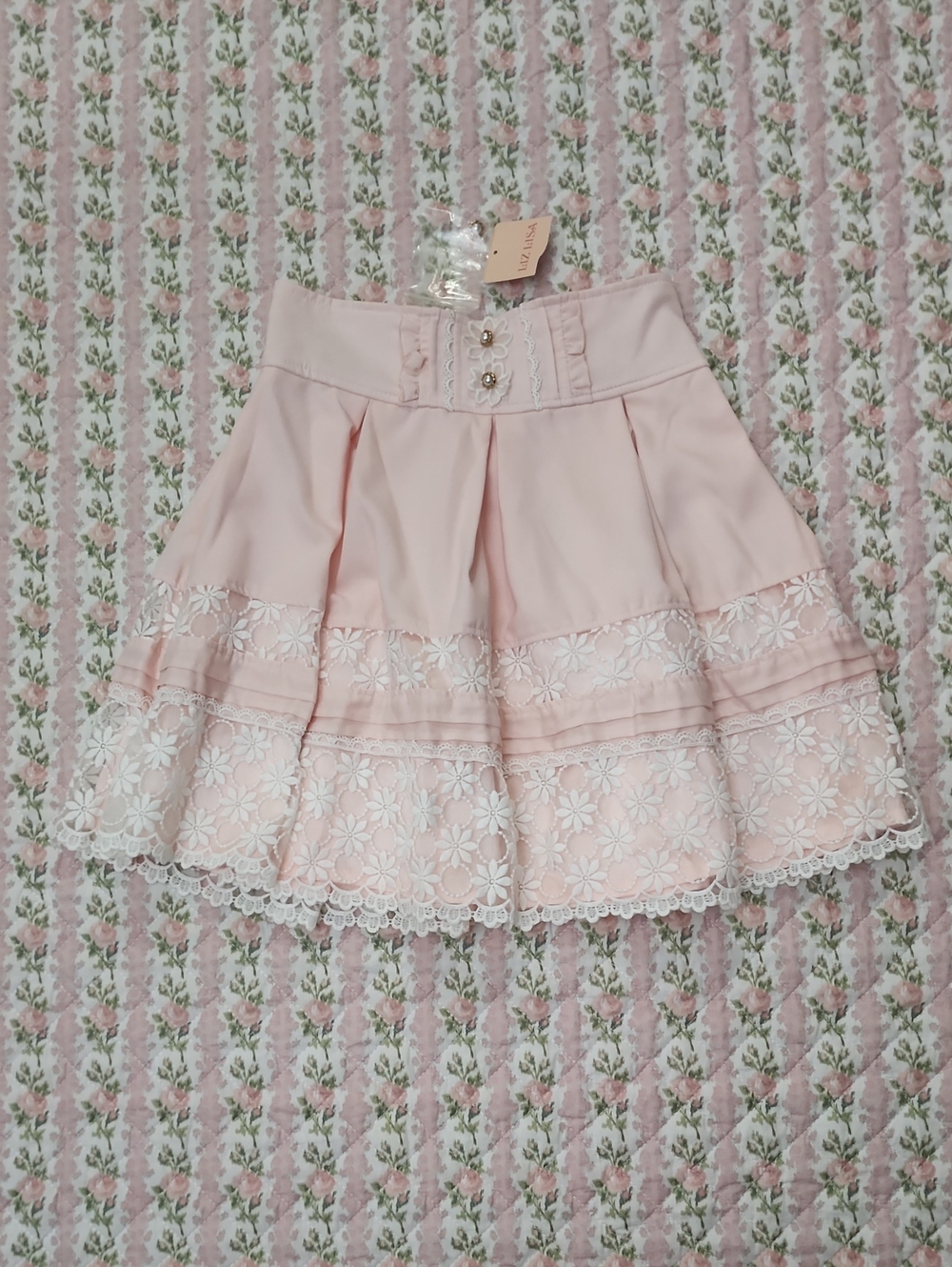 NWT Liz Lisa 🎀 Pink Floral Lace Trim Circle Skirt